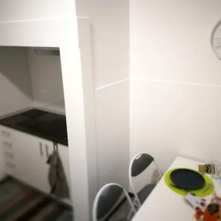 Rua Fernao De Ornelas Apartment